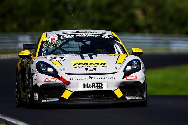 Porsche Cayman GT4 CS